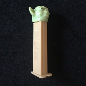 Yoda PEZ dispenser Slovenia